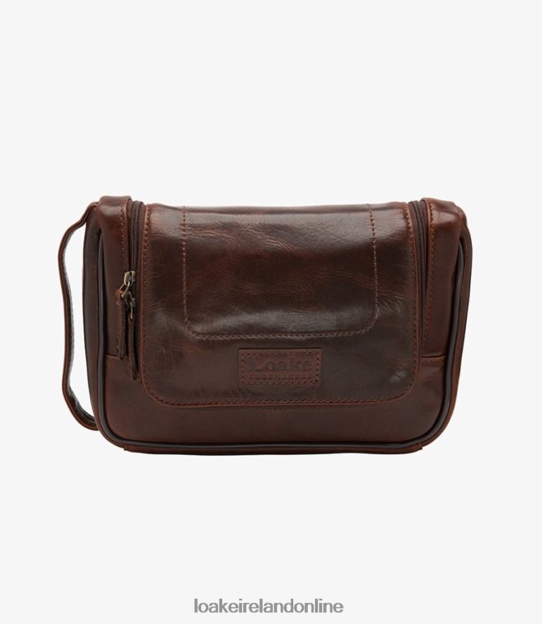 Loake 26804V226 Severn Wash Bag Brown Leather