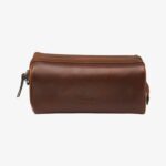 Loake 26804V227 Thames Wash Bag Brown Leather