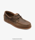Loake 26804V79 Lymington Brown Oiled Nubuck Boat Shoes - Image 2